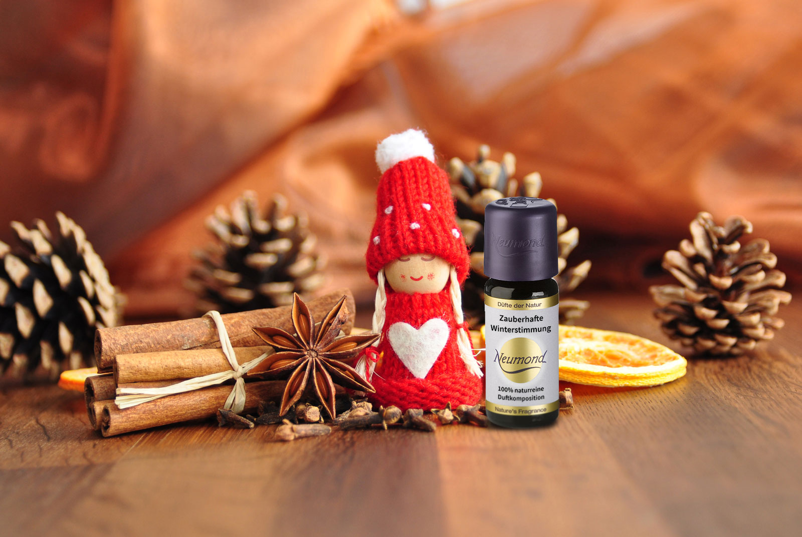 Weihnachtliche Stimmung Gechenk Männchen und Produkt